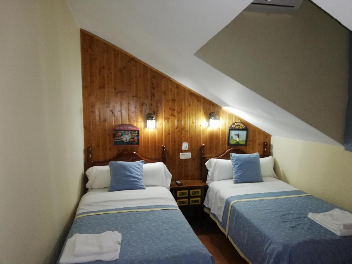Hostal Martin - Sanabria Ribadelago Exterior photo