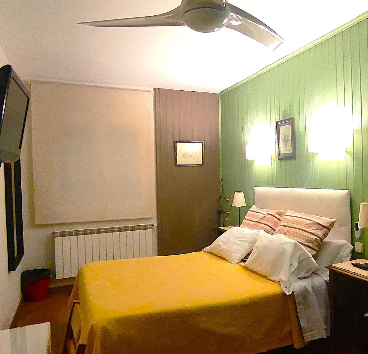Hostal Martin - Sanabria Ribadelago Exterior photo